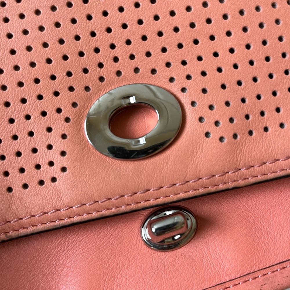 Coach Bag - Picture 3 of 16